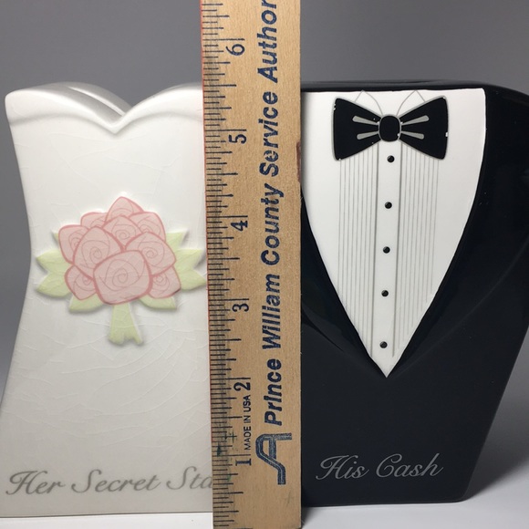 Bride and groom banks coin set - Picture 5 of 7